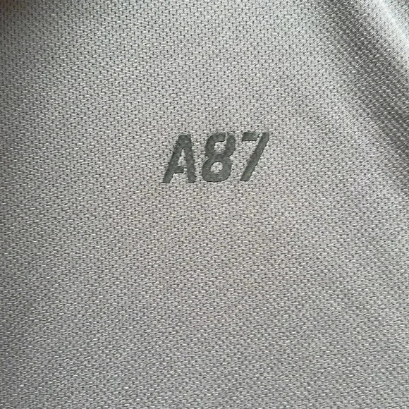 🔥4/$20  Aeropostale Long Sleeve Workout Shirt - Picture 3 of 13